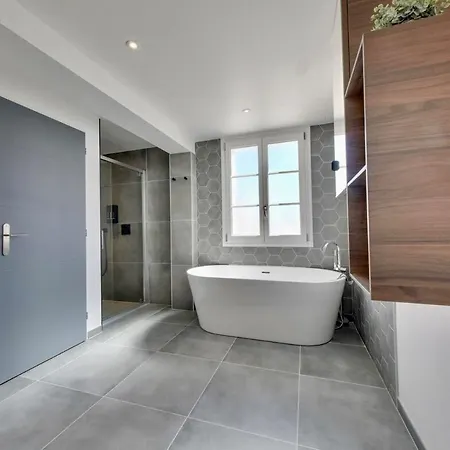 別荘 900-d La Chaumilloniere - Modernity, Comfort And Pool *