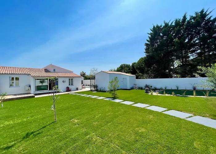 900-d La Chaumillonière - Modernity, Comfort&pool Hébergement de vacances *